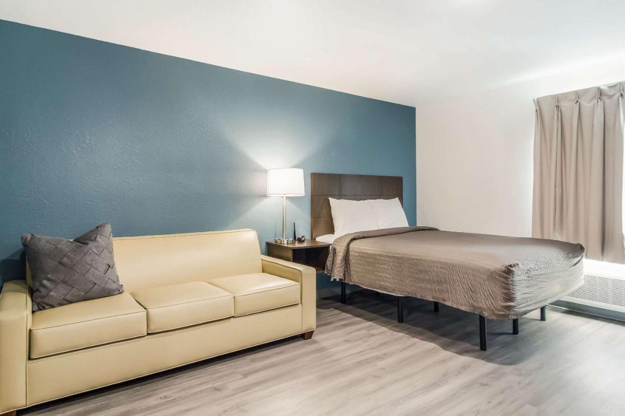 Woodspring Suites Jacksonville Baymeadows Exterior photo